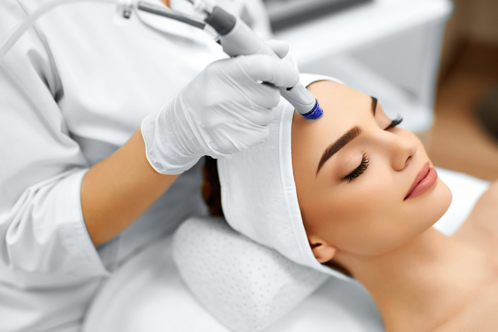 Why Everyone Is Obsessed with HydraFacial